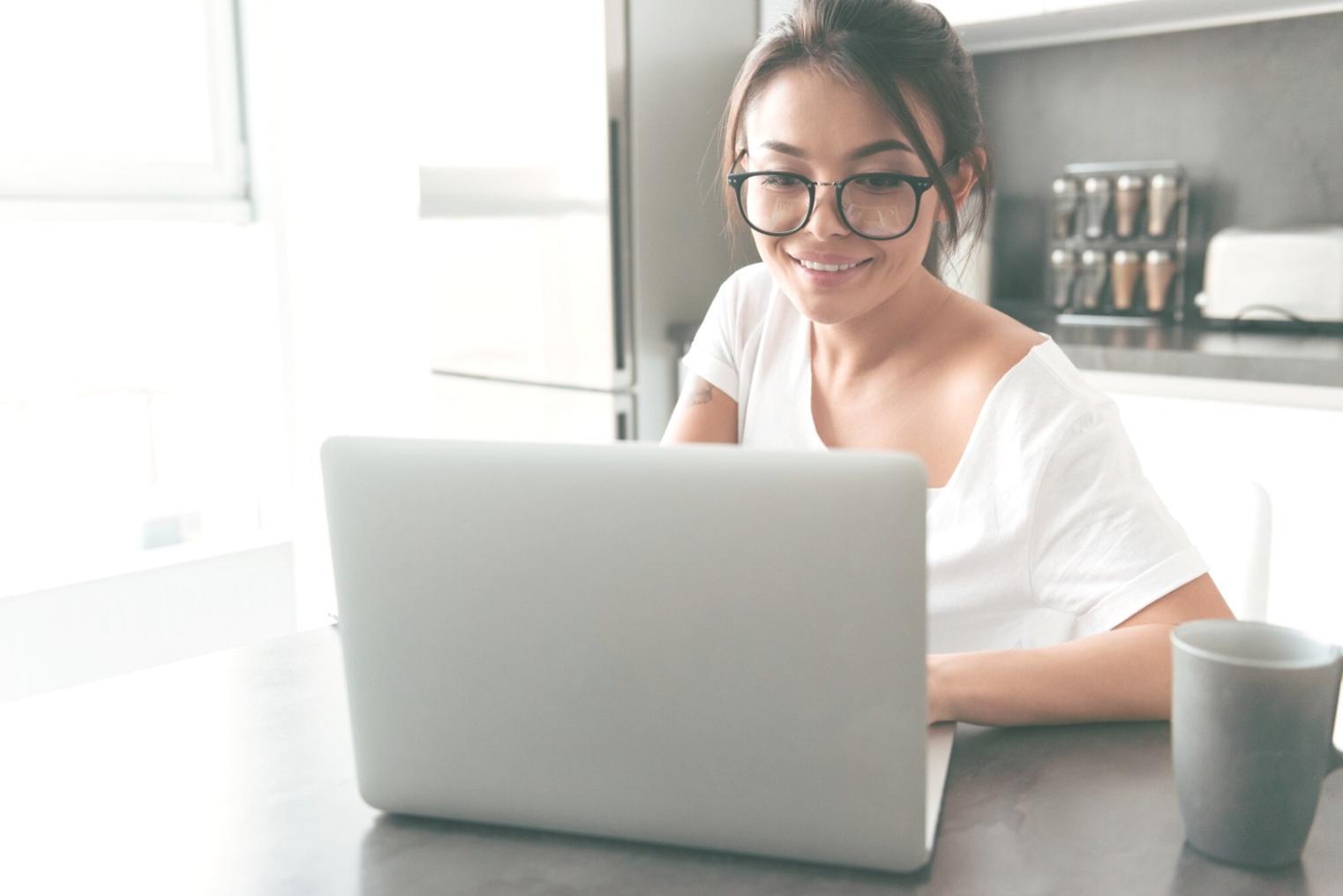 Collaborative learning session focused on practical budget management